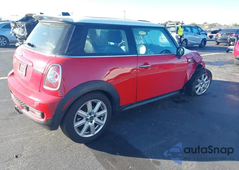 2013 Mini Hardtop Cooper S from USA, damaged, VIN WMWSV3C51DT393222